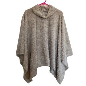 Le Moda, One Size, Sherpa Cowl-Neck Poncho